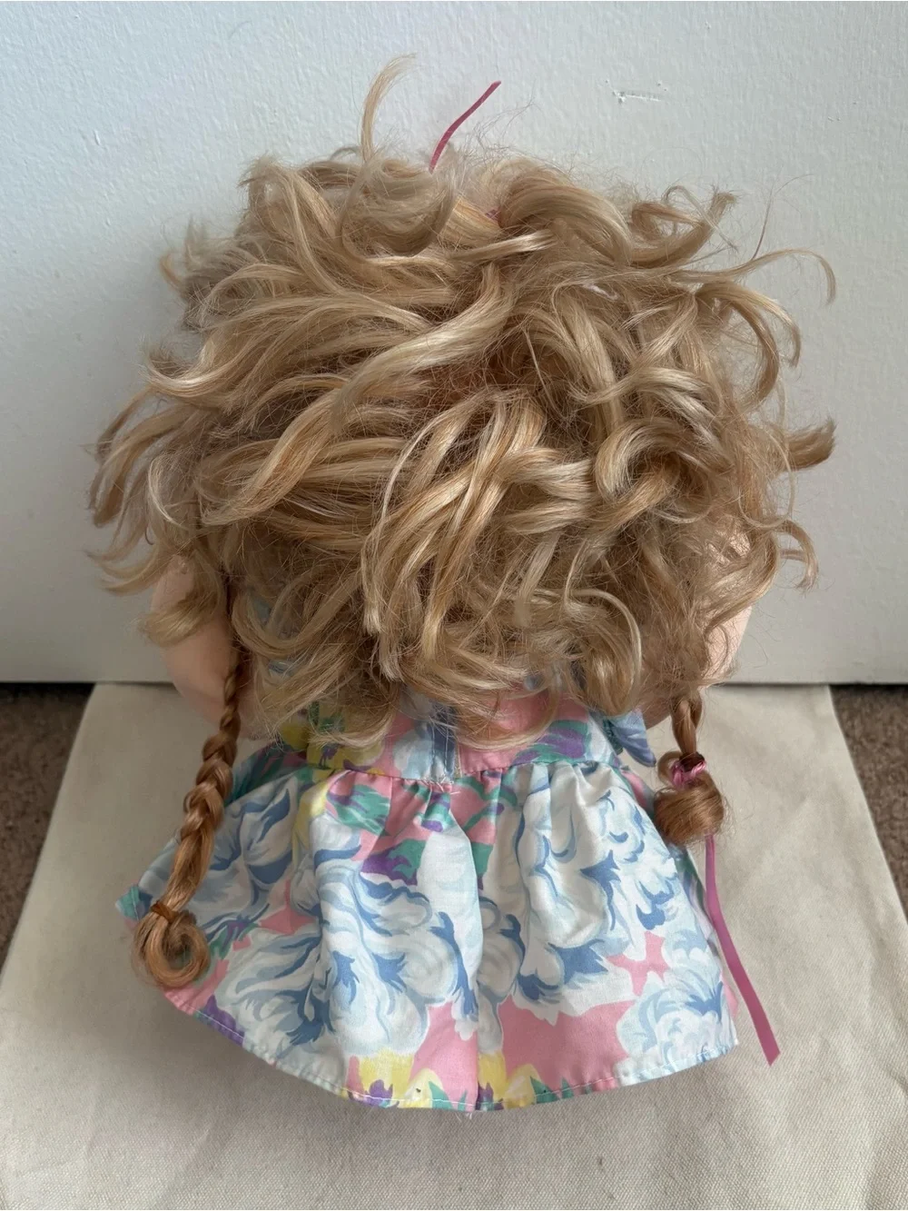 VTG Mattel Magic Nursery 14in Soft Body Doll Blonde Curly Hair Blue Eyes 1989